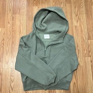 Cute little military green sweater for the winter!